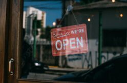 portable partitions help restaurants reopen